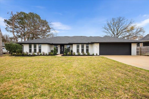 Homes For Rent - 291 N Bay Dr<br/> Smith County, Bullard, TX 75757