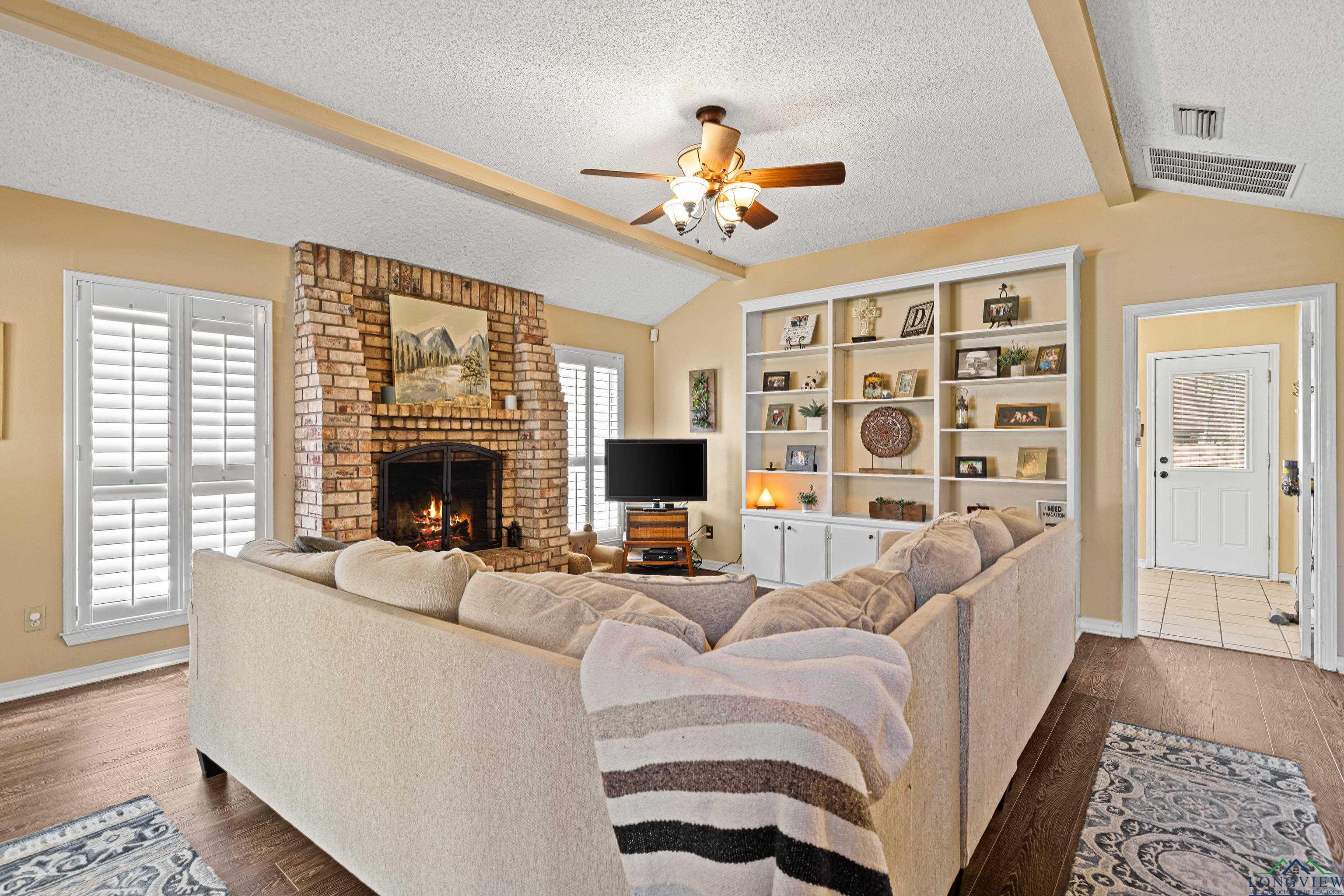 1130 Kensington Ct, Longview, Texas image 13
