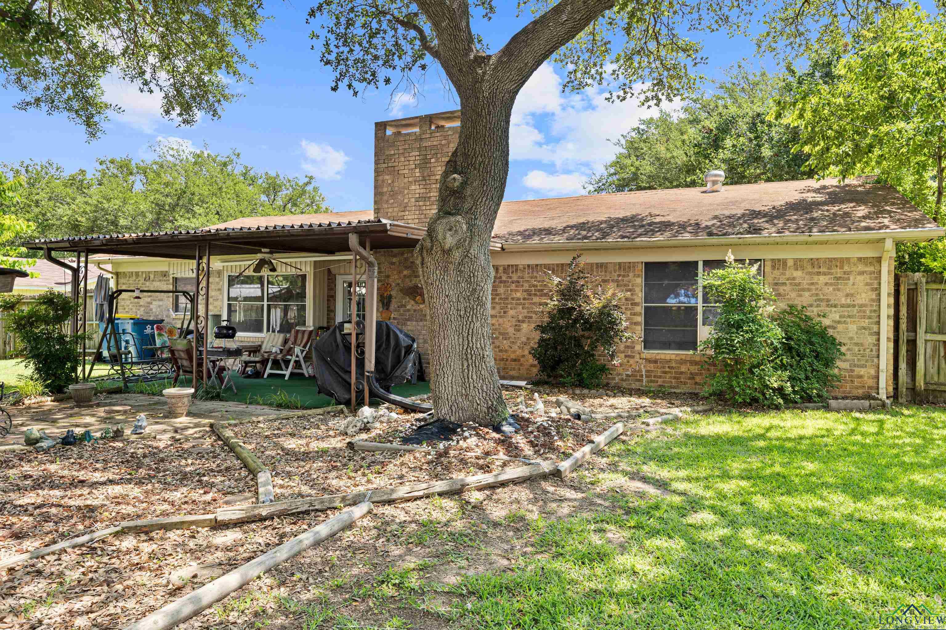 2605 Redbud St, Kilgore, Texas image 26