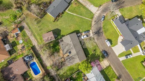 A home in Gladewater