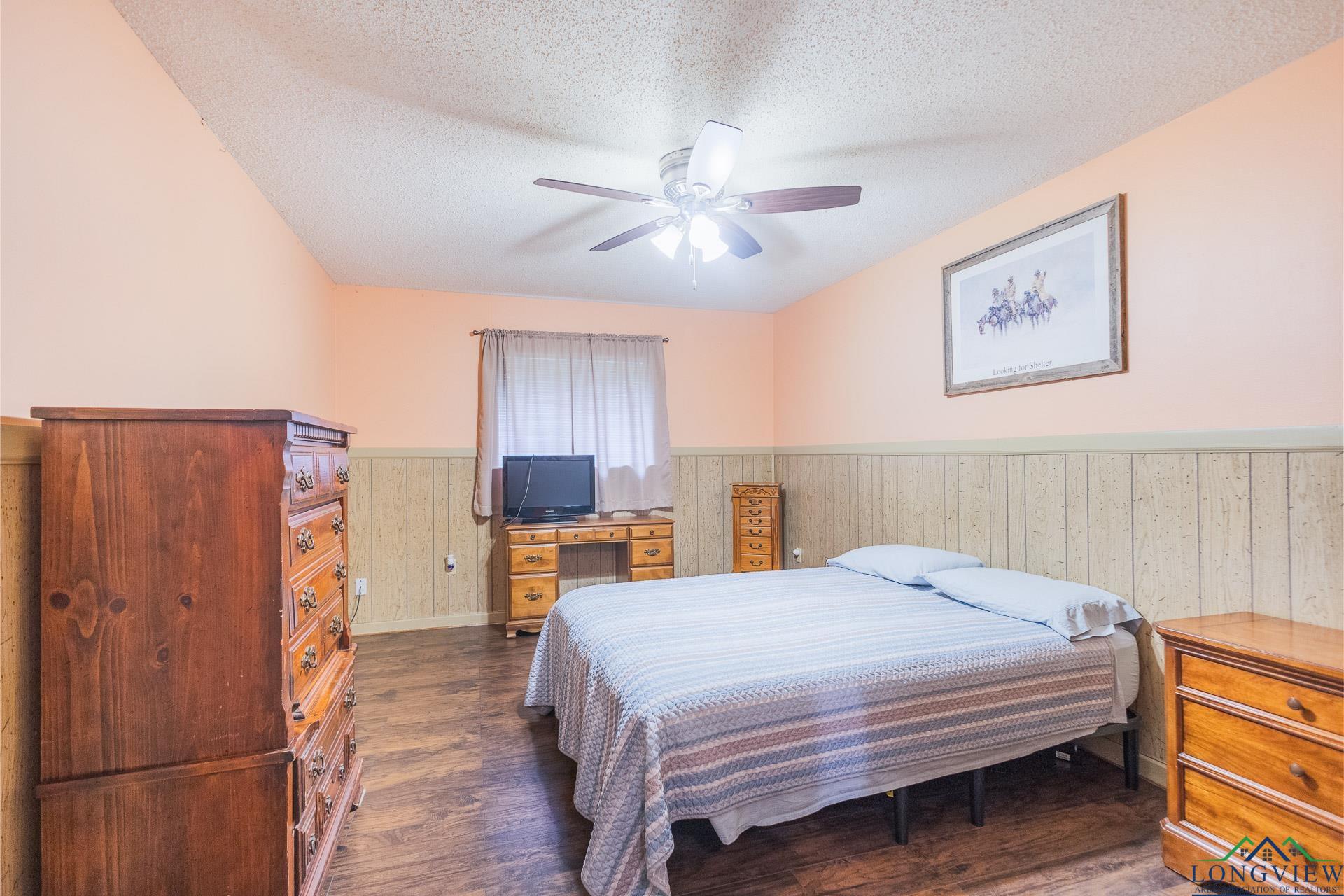 615 Circle Dr, Hallsville, Texas image 7