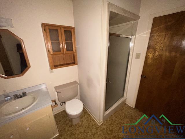 Longview, Texas 75605, United States, 4 Bedrooms Bedrooms, ,3 BathroomsBathrooms,Residential,Active,238632