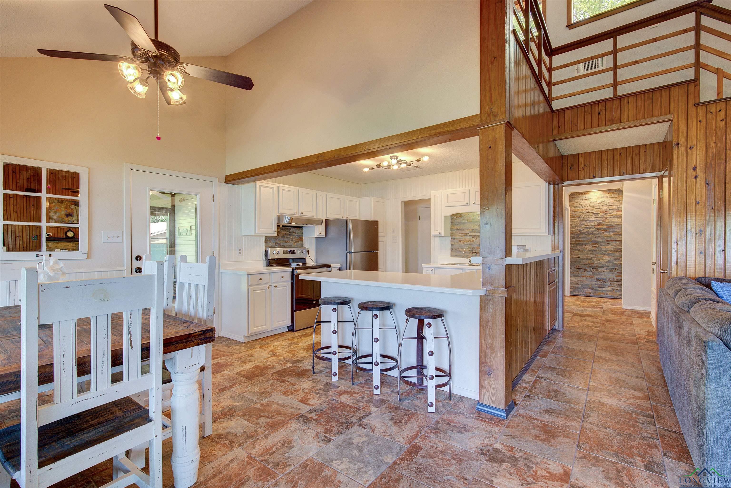 133 Lake Shore Dr, Scroggins, Texas image 10