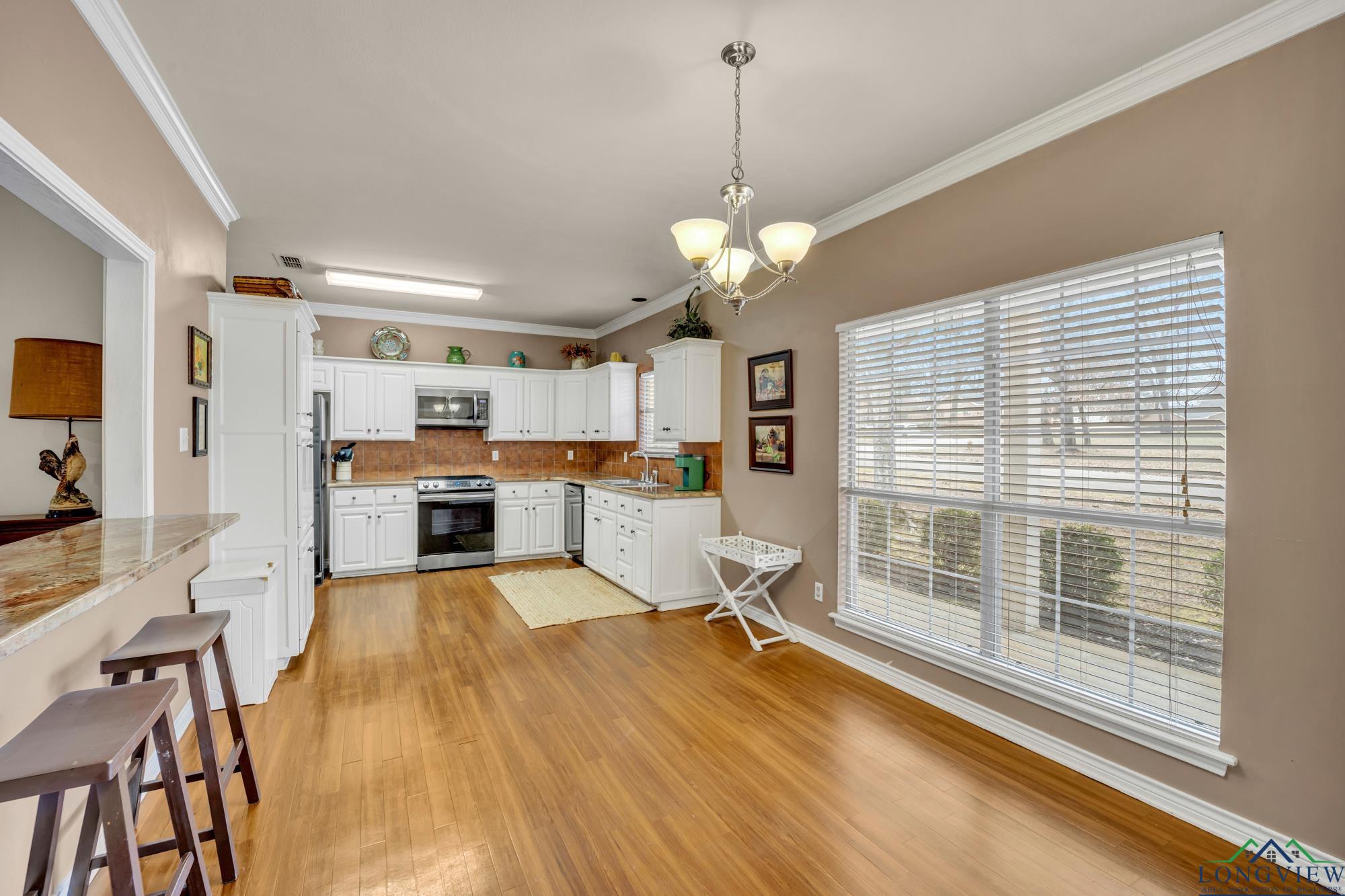 1000 S Camille Dr, Longview, Ohio image 12