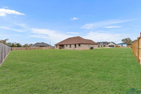 A home in Lindale