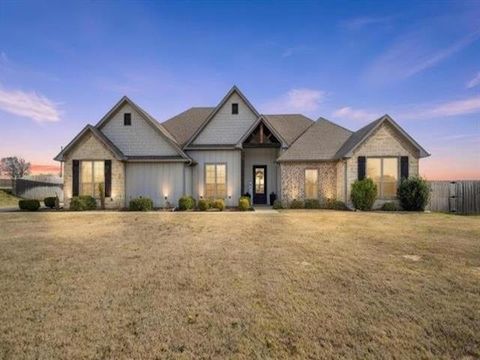 Homes For Sale - 421 Bush Way<br/> Cherokee County, Bullard, TX 75757