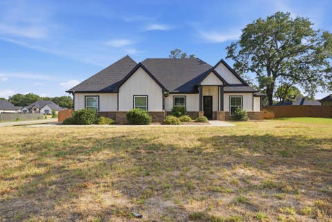 Homes For Sale - 158 Forest View Dr<br/> Wood County, Mineola, TX 75773