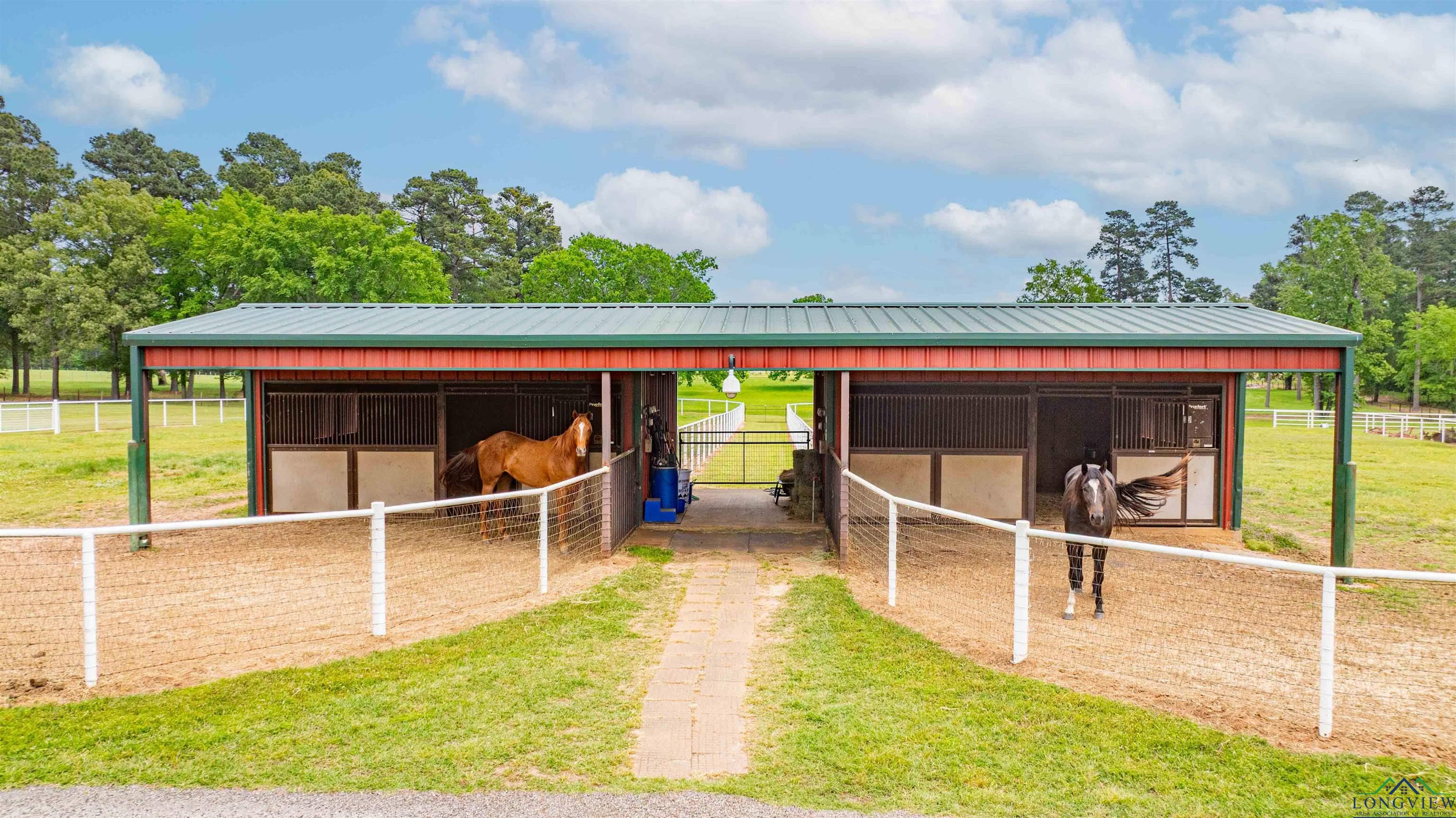 273 Fm 2276, Kilgore, Texas image 39