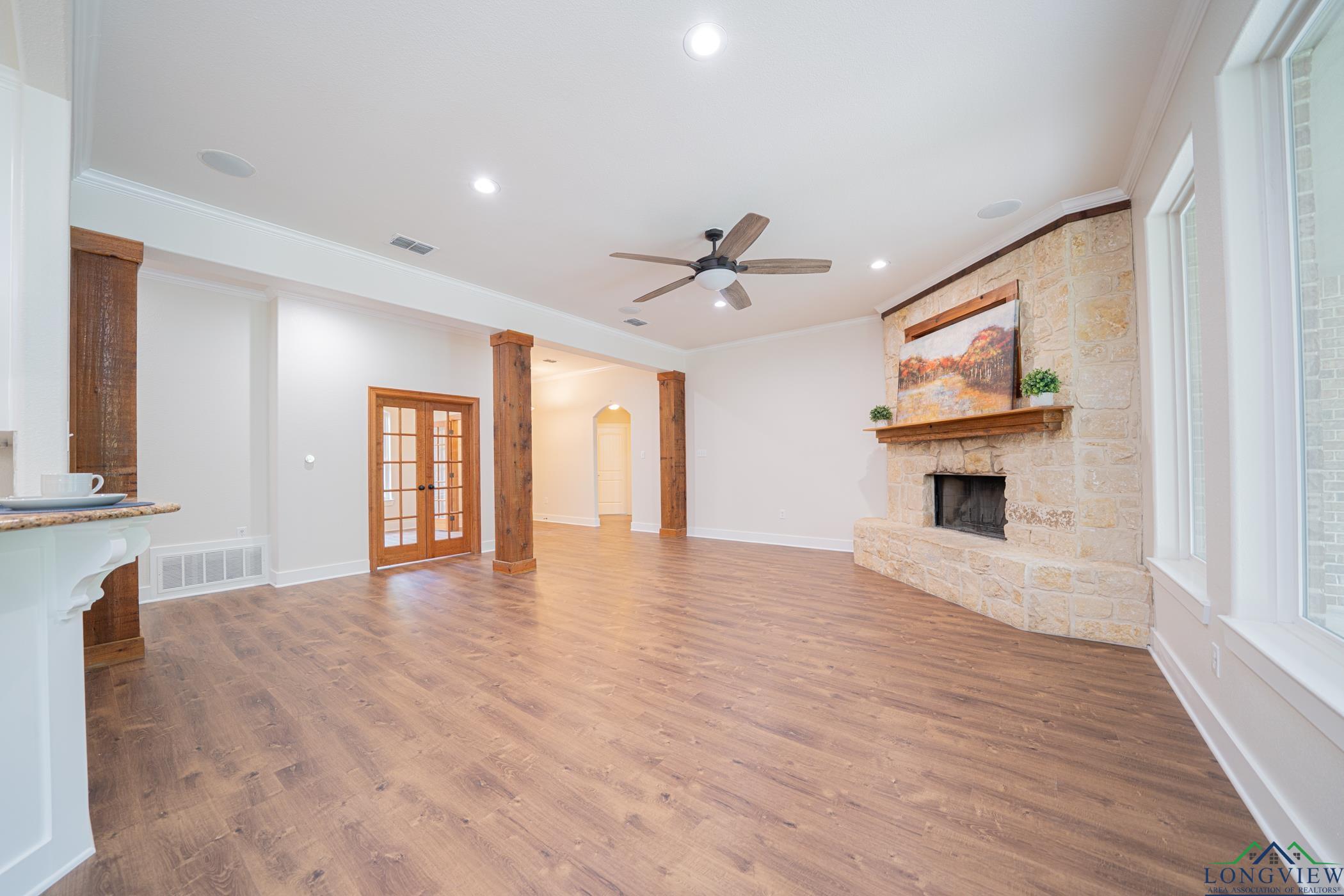 320 Fox Glove Ln, Longview, Texas image 9