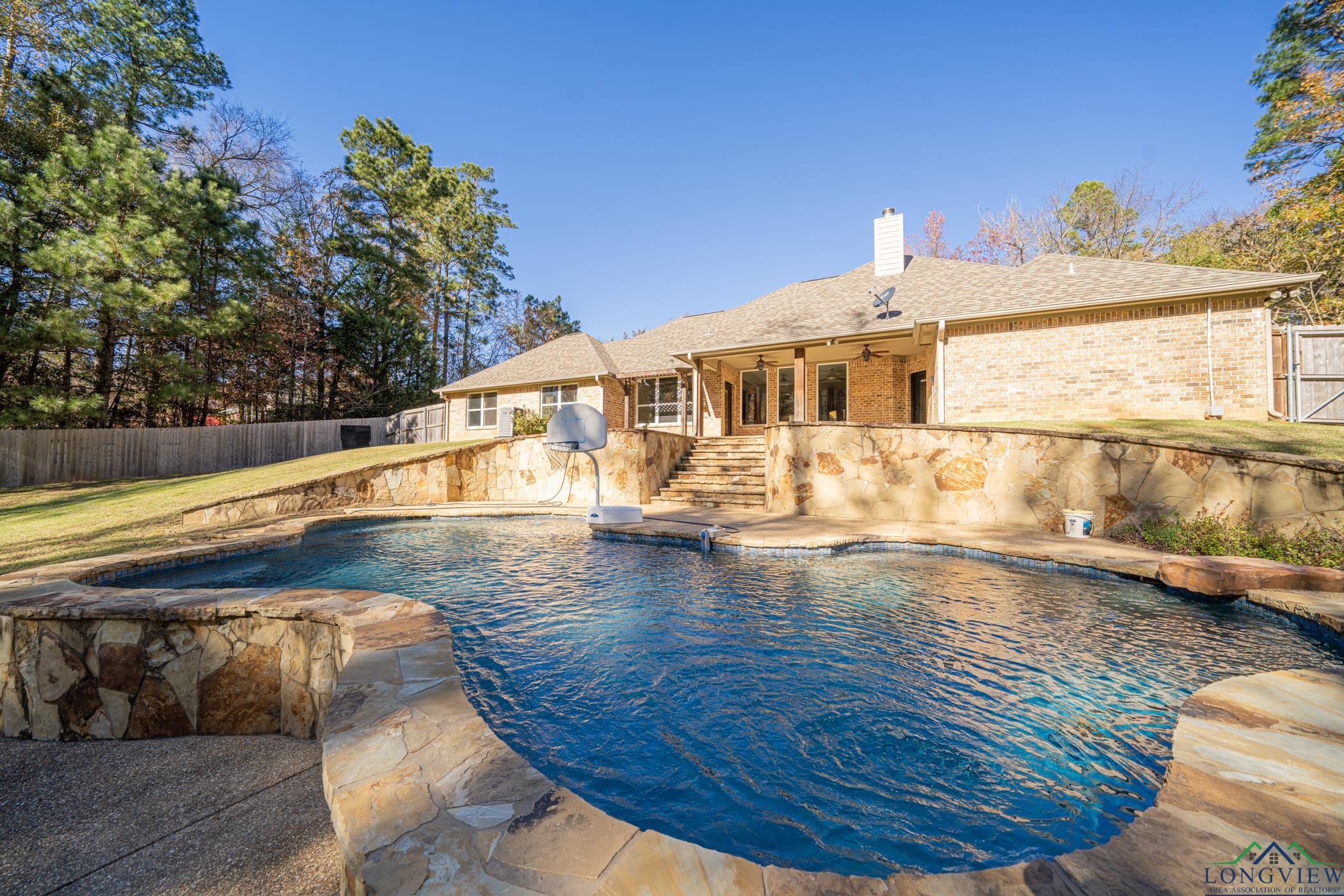320 Fox Glove Ln, Longview, Texas image 30