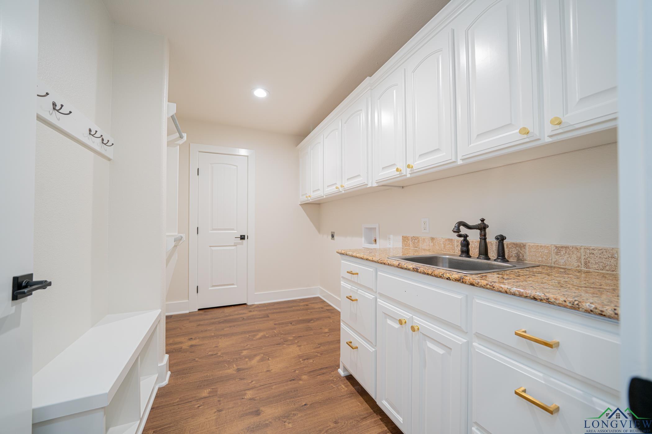 320 Fox Glove Ln, Longview, Texas image 12