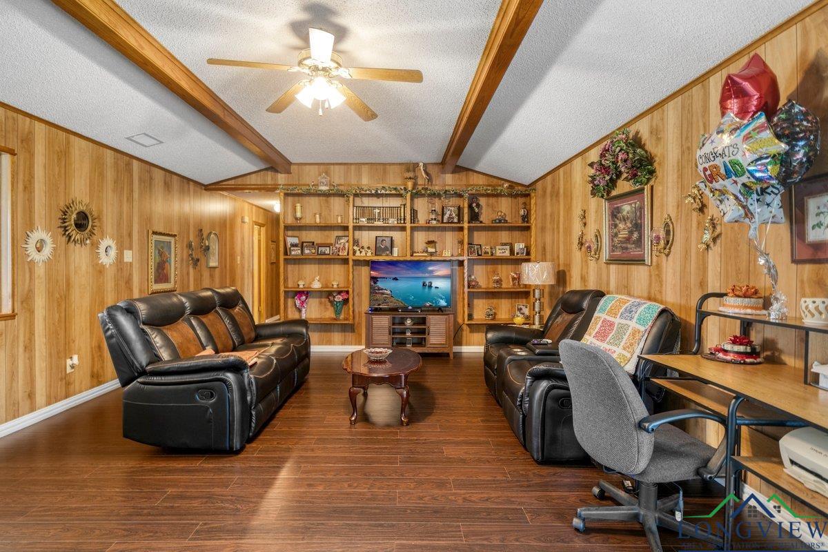 2997 County Road 4260, Mount Pleasant, Texas image 8