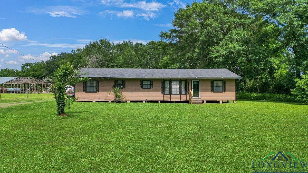 2997 County Road 4260, Mount Pleasant, Texas image 2