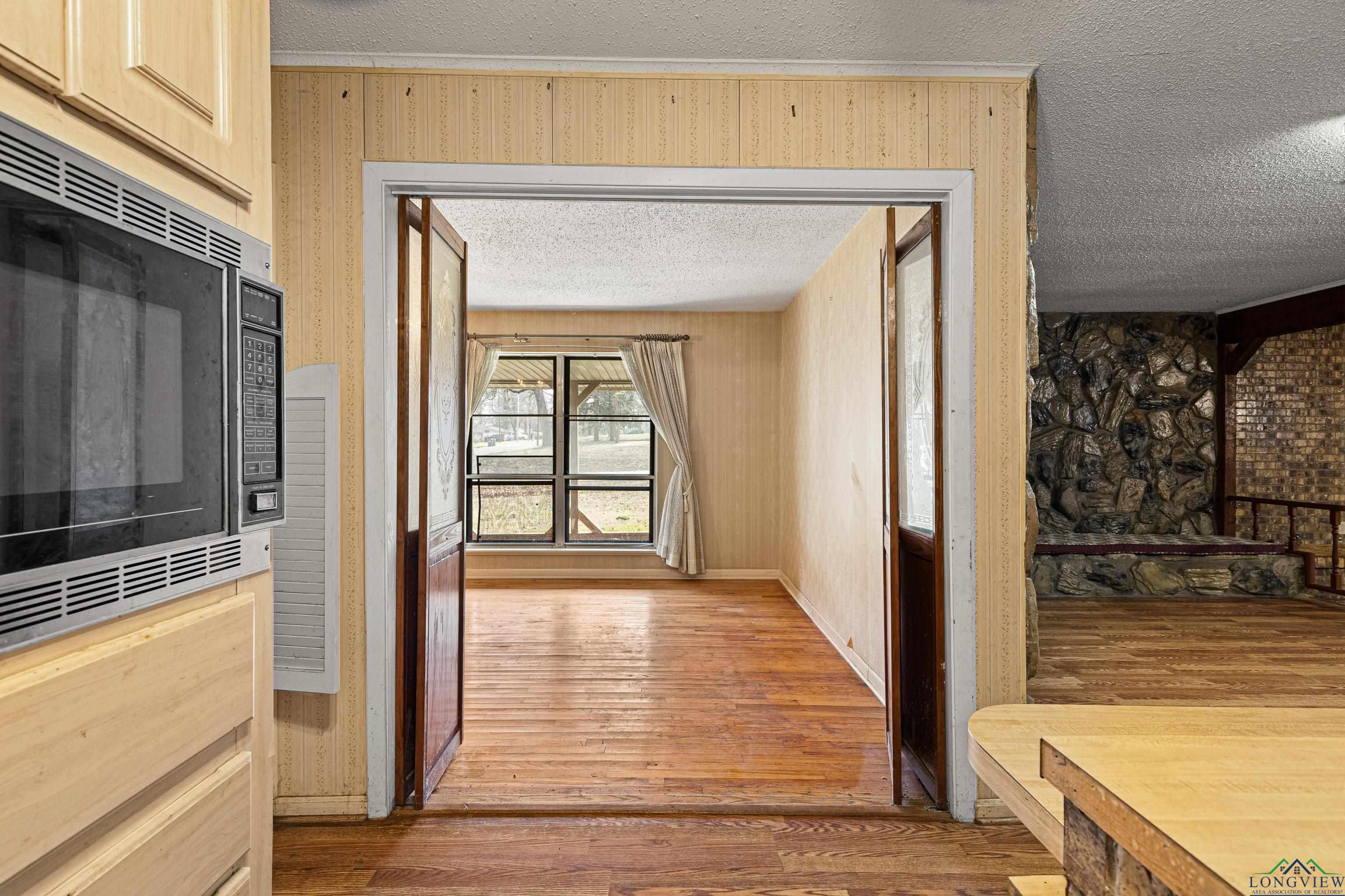 605 E Lynnwood Ln, Longview, California image 30