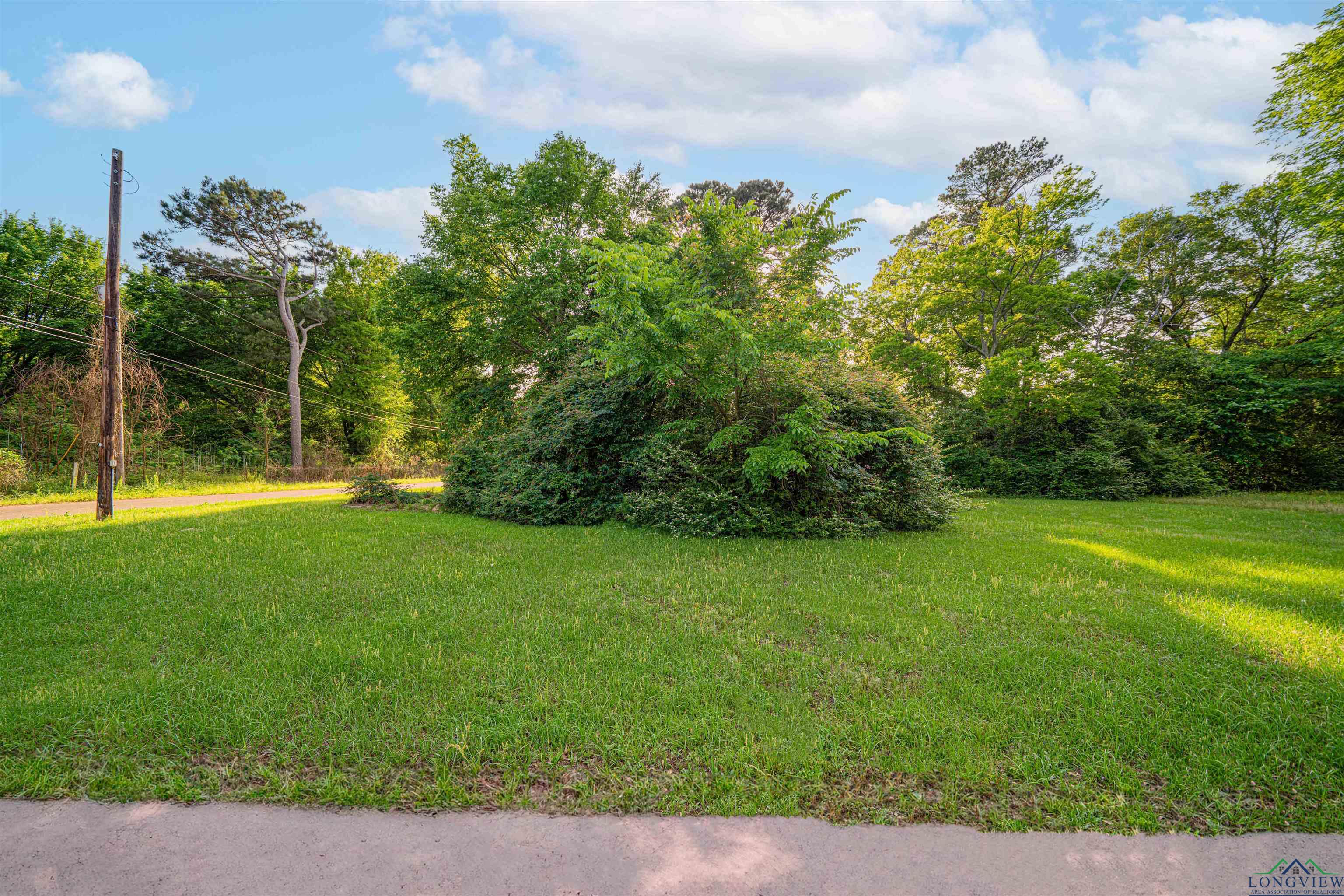 2609-2611 S Fourteenth St, Longview, Texas image 4