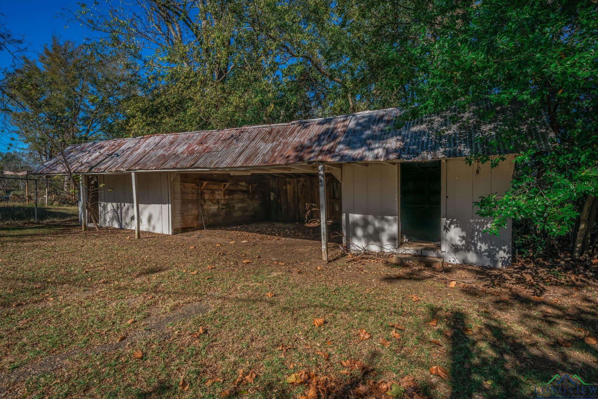 1221 Sanders St, Gladewater, Texas image 19