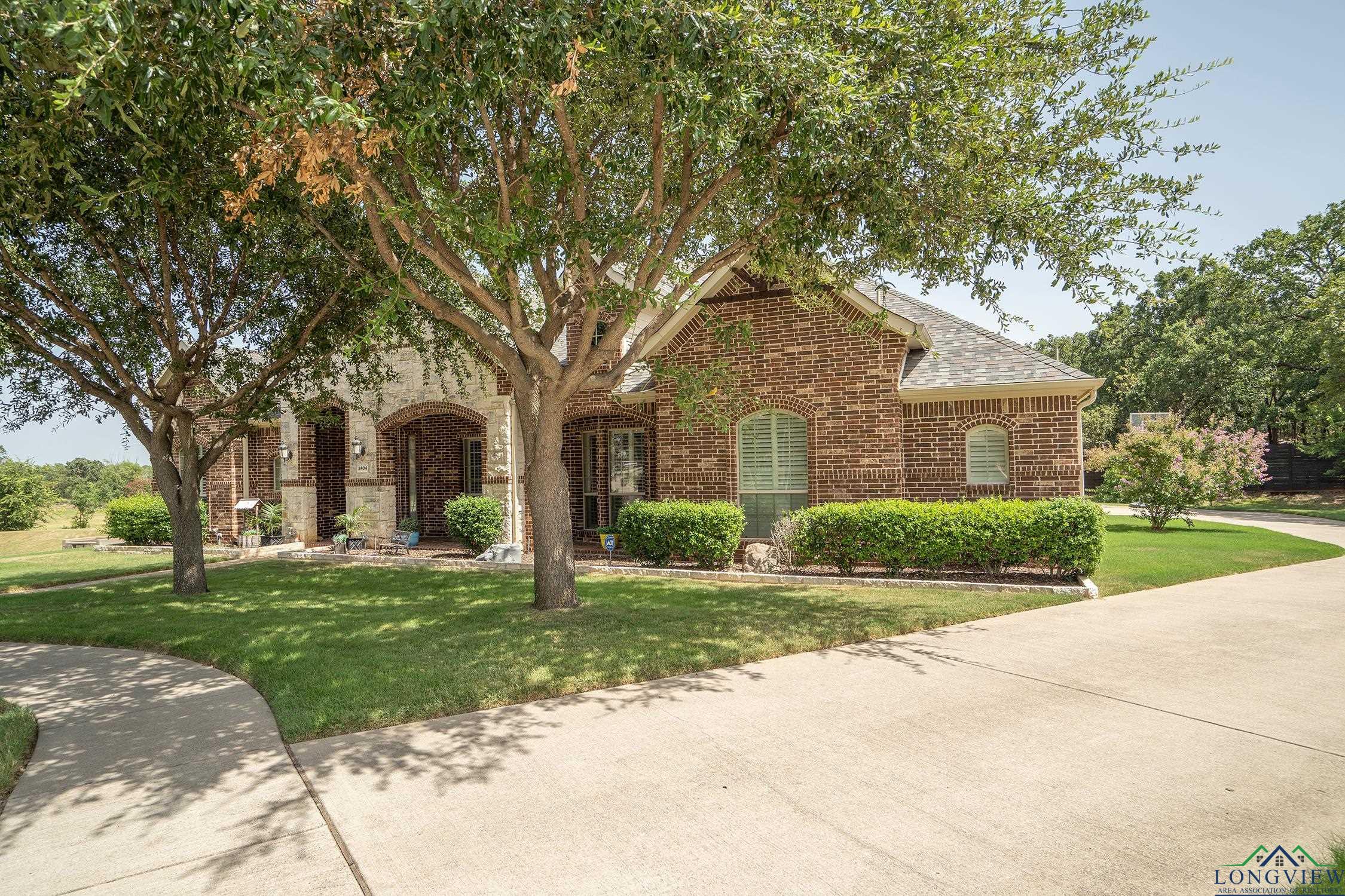 2404 Tuscany Drive, Corinth, Texas image 2