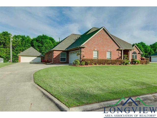 1018 Brown Dr, Texarkana, Texas image 2