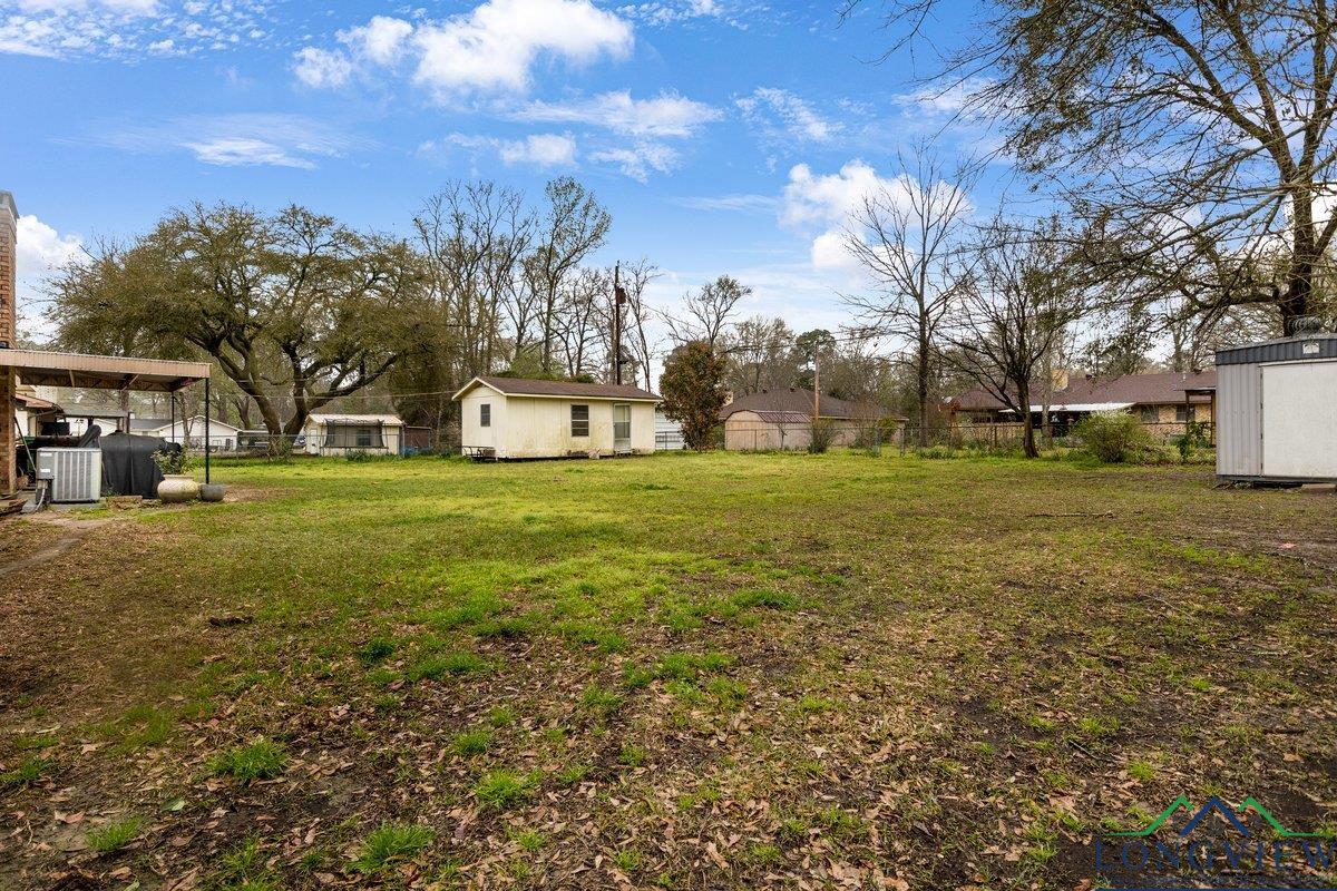 1102 Rosewood Dr, Carthage, Texas image 27