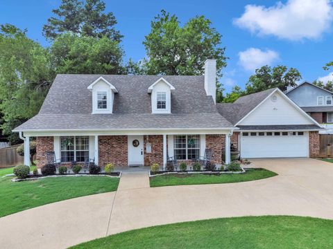 Homes For Sale - 2505 W Gay Avenue<br/> Gladewater, TX 75647