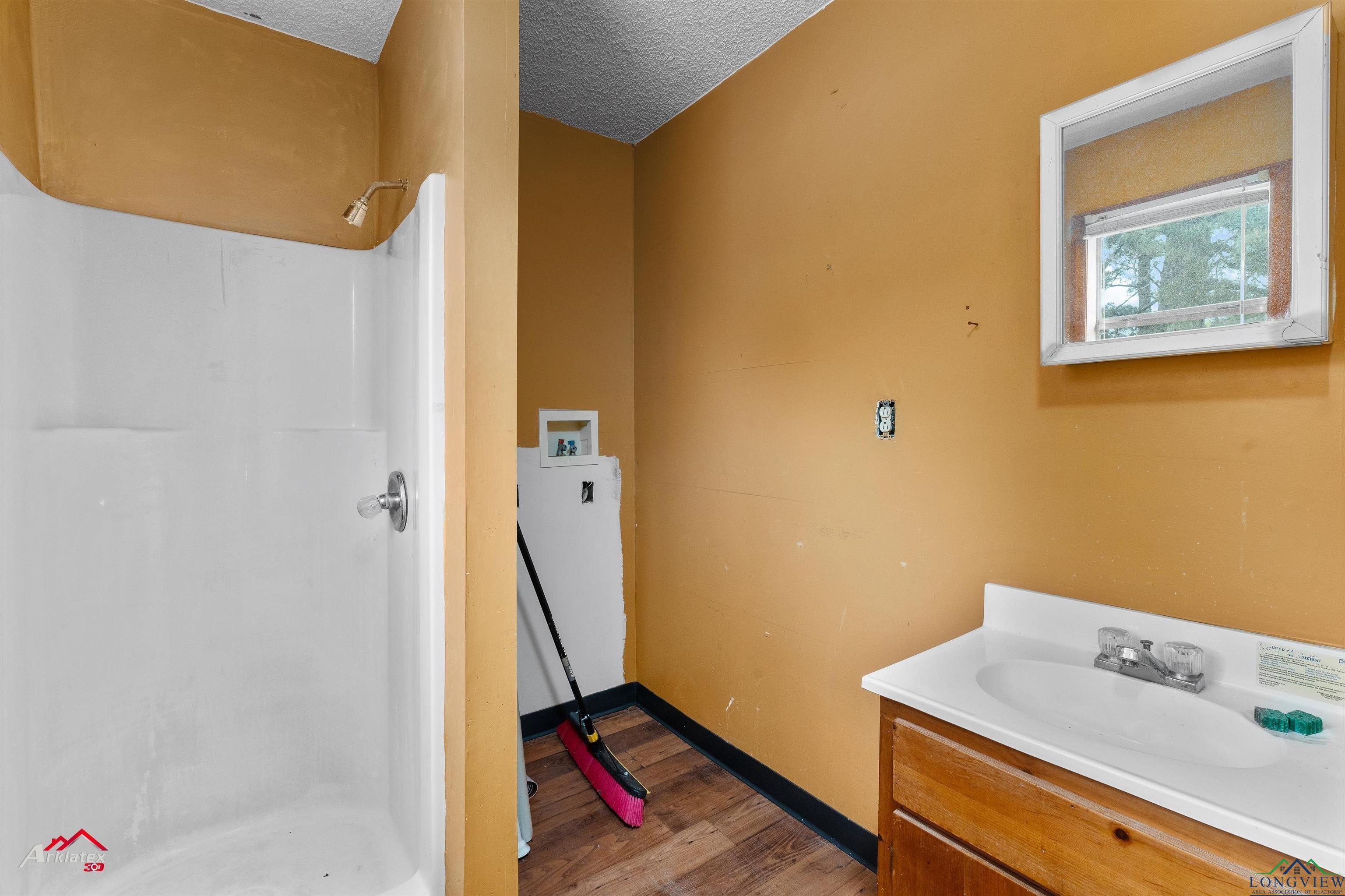 9554 Fm 1793, Karnack, Texas image 32