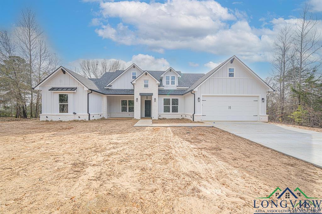258 White Rd, Longview, Texas image 1
