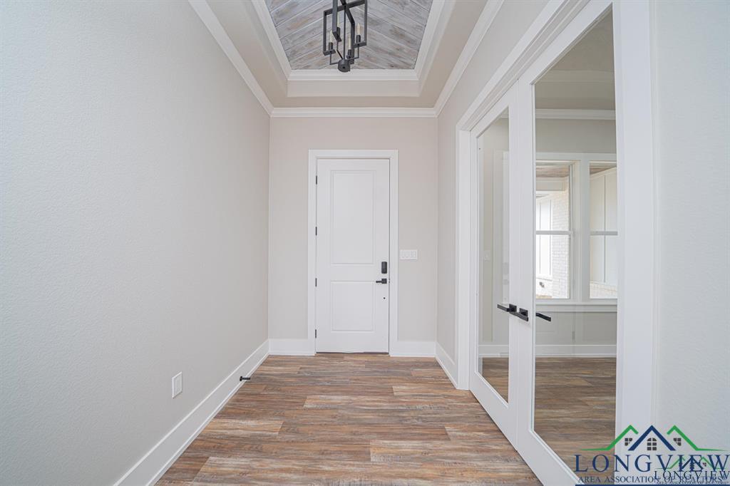258 White Rd, Longview, Texas image 2