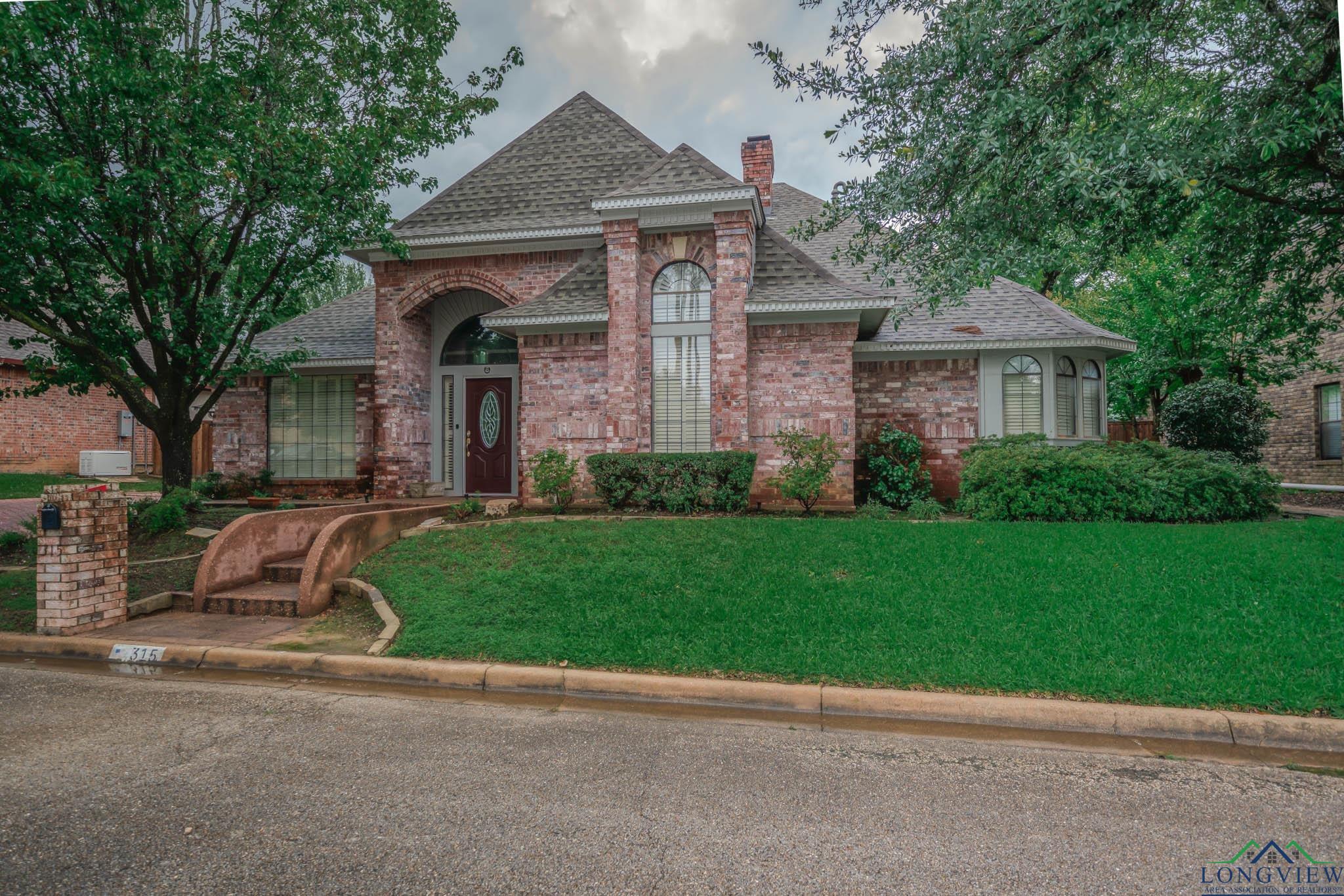 315 Tealwood Dr, Longview, Texas image 3