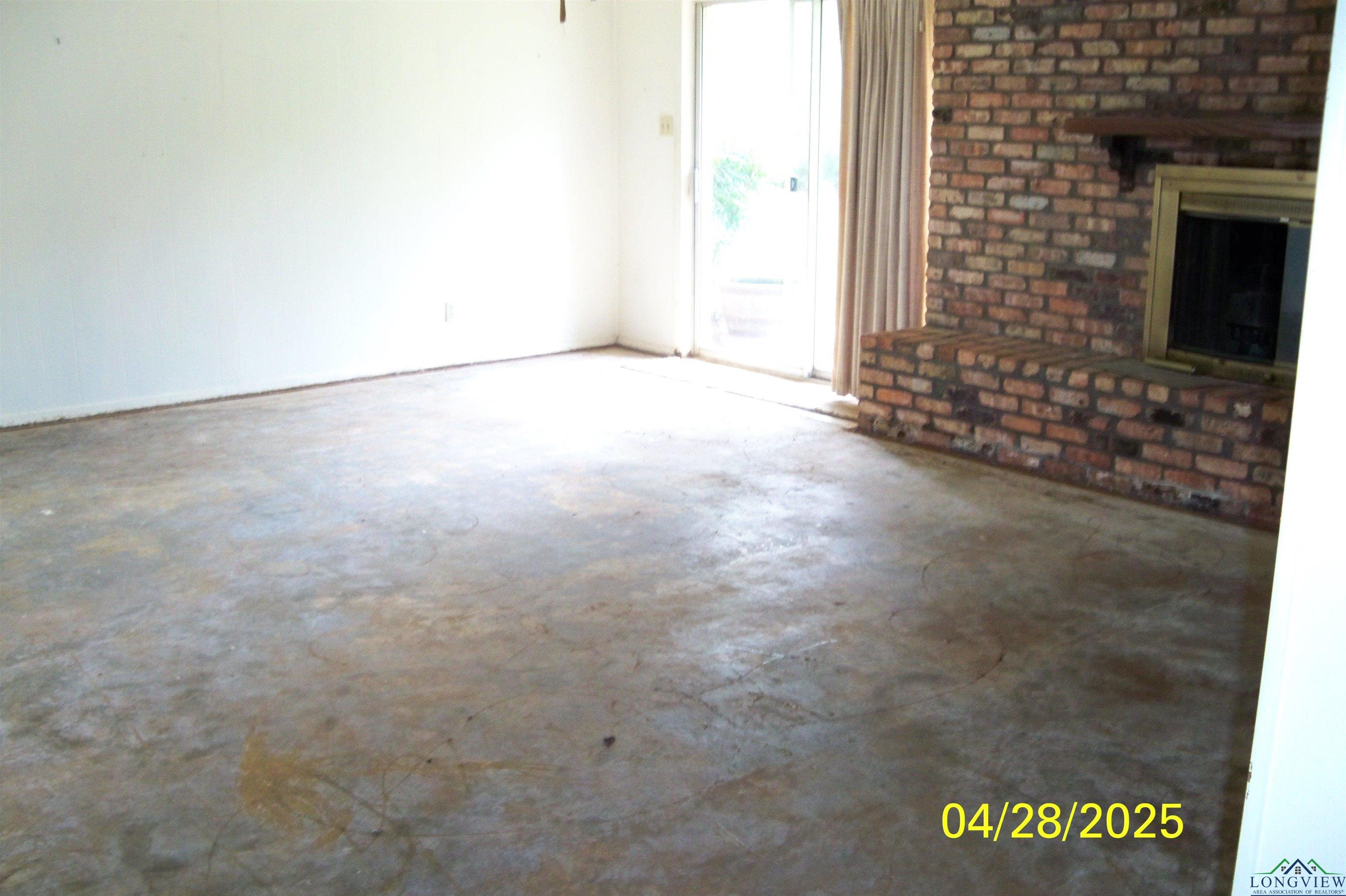 2216 Pinecrest Dr, Gladewater, Texas image 10