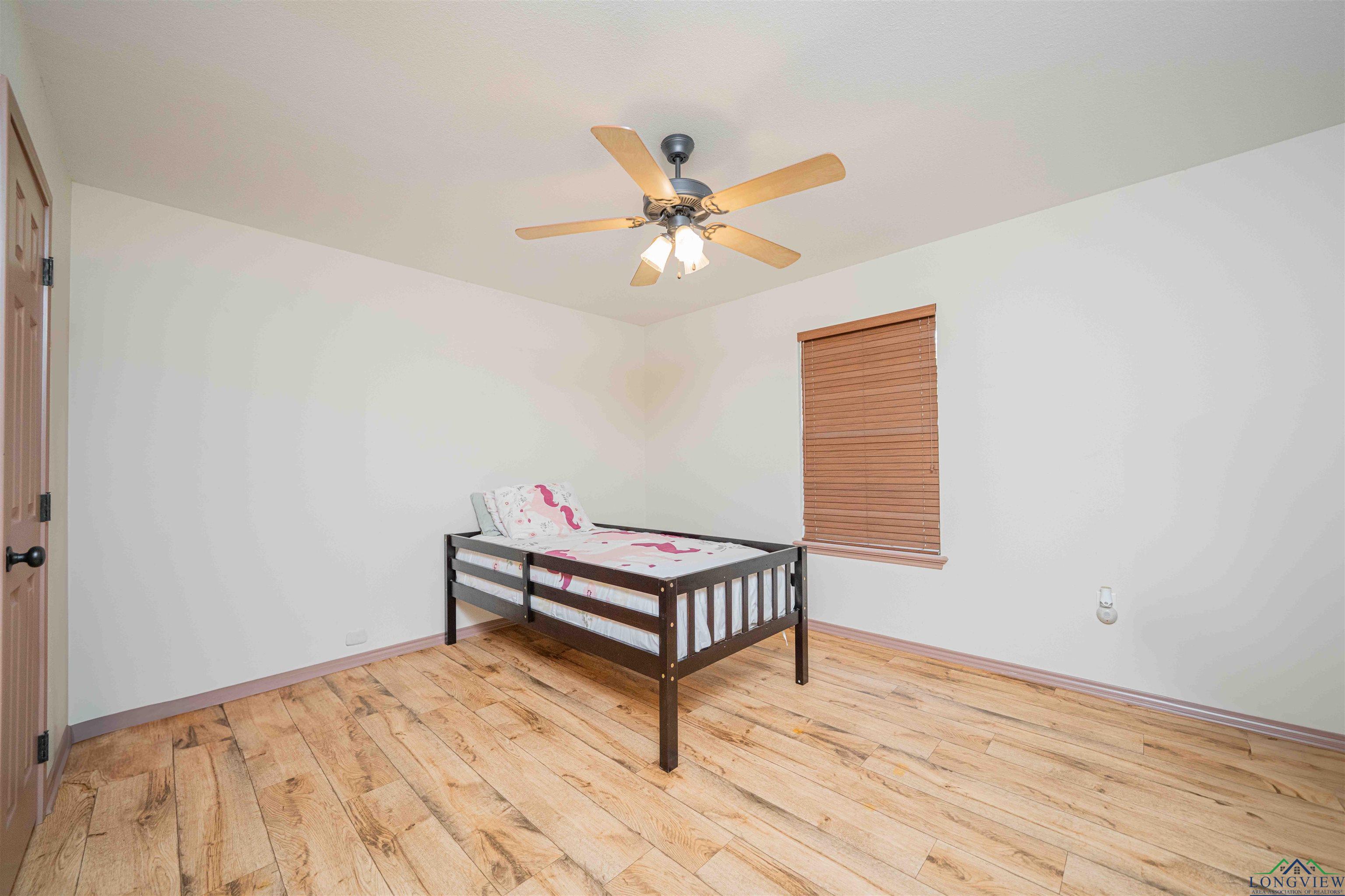 272 Seminole Loop, Jefferson, Texas image 27