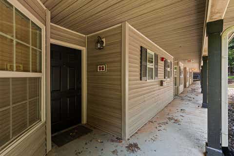 Condo For Sale - 516 Holly Trail East Unit 96 Trl<br/> Holly Lake Ranch, TX 75765