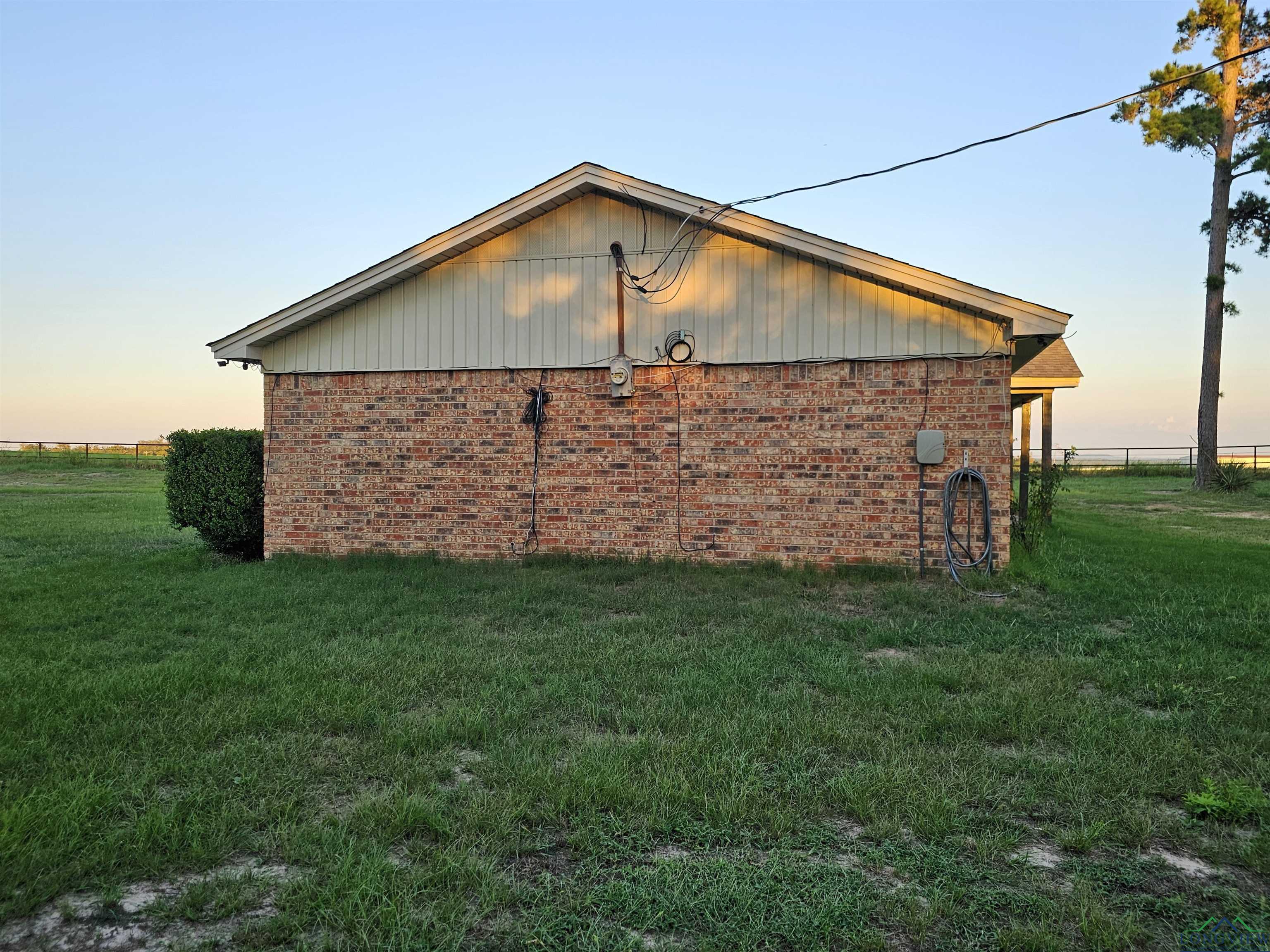 163 Pr 3811, Big Sandy, Texas image 2