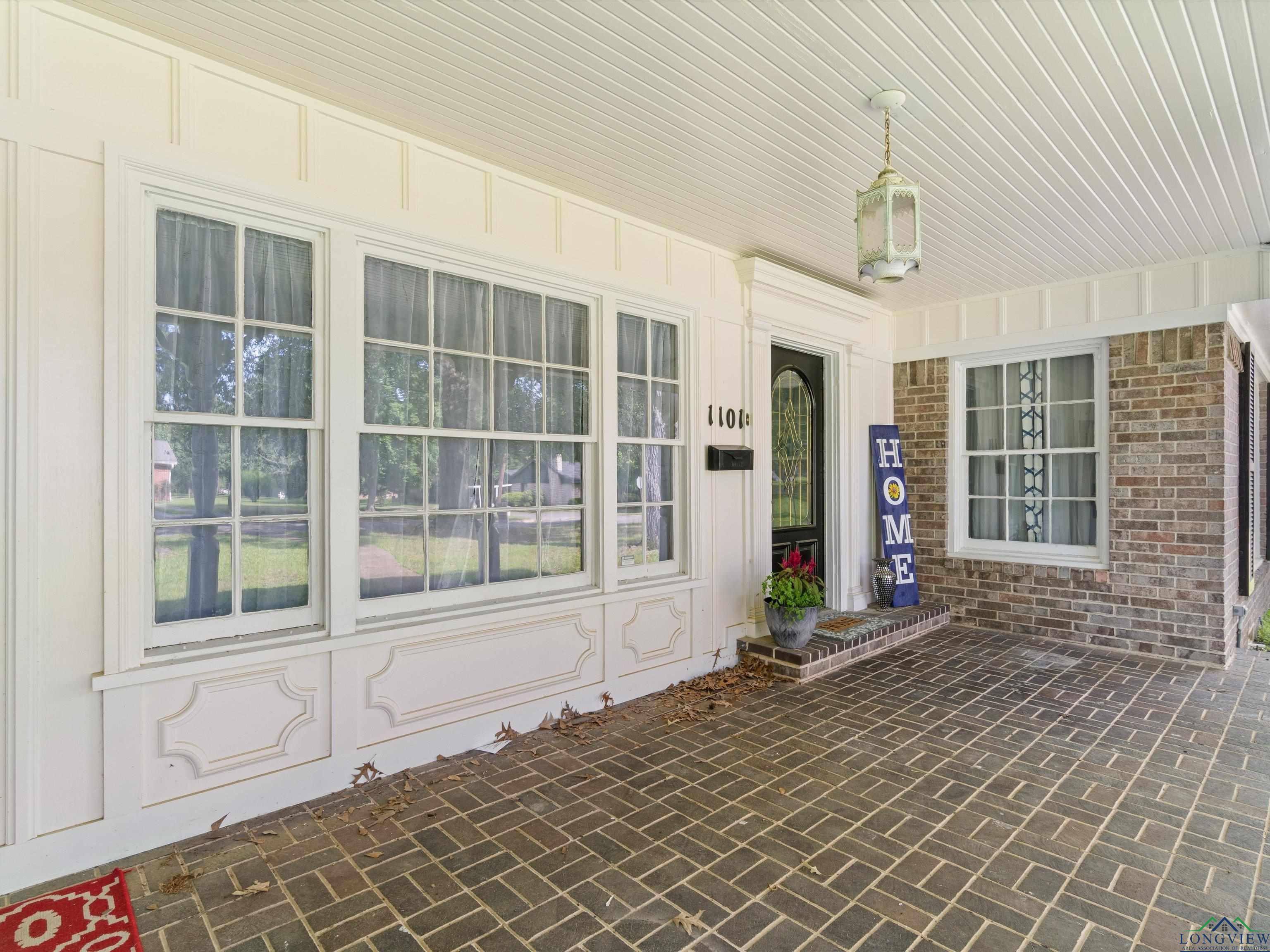 1101 N Bledsoe St, Gilmer, Texas image 10