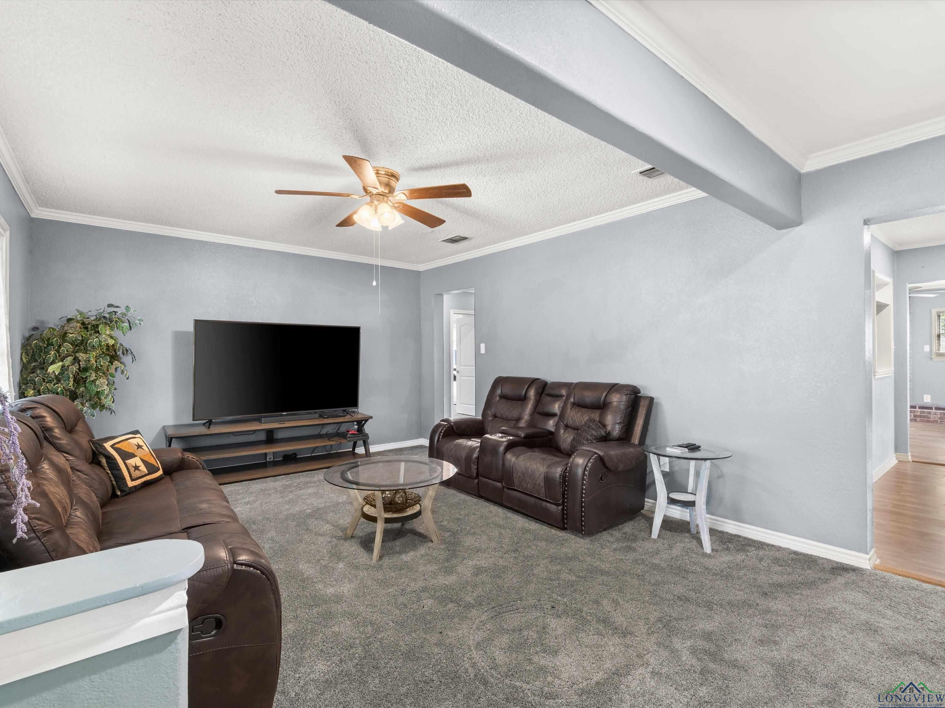 1101 N Bledsoe St, Gilmer, Texas image 13