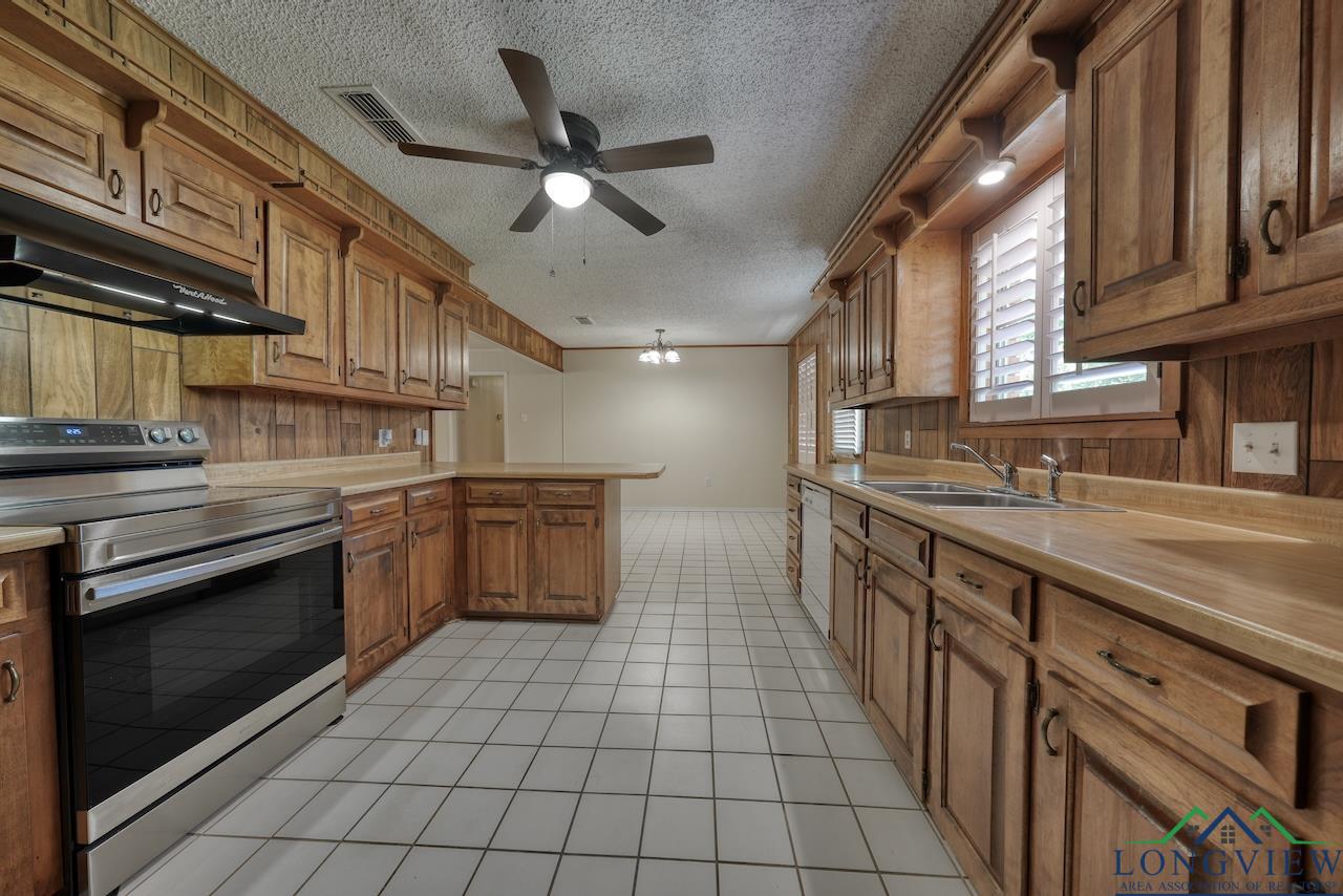 612 Rosemary St, Quitman, Texas image 22