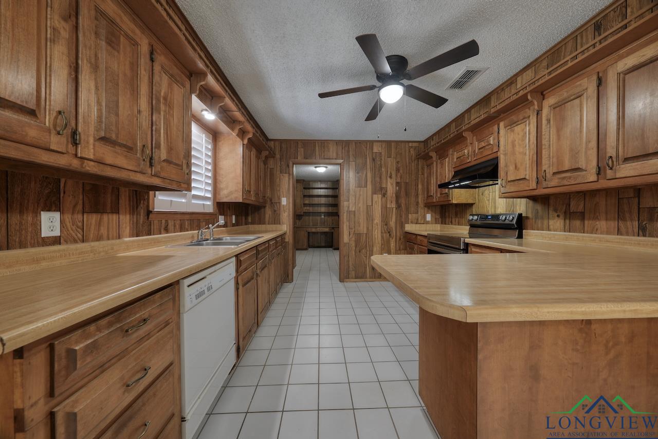 612 Rosemary St, Quitman, Texas image 16