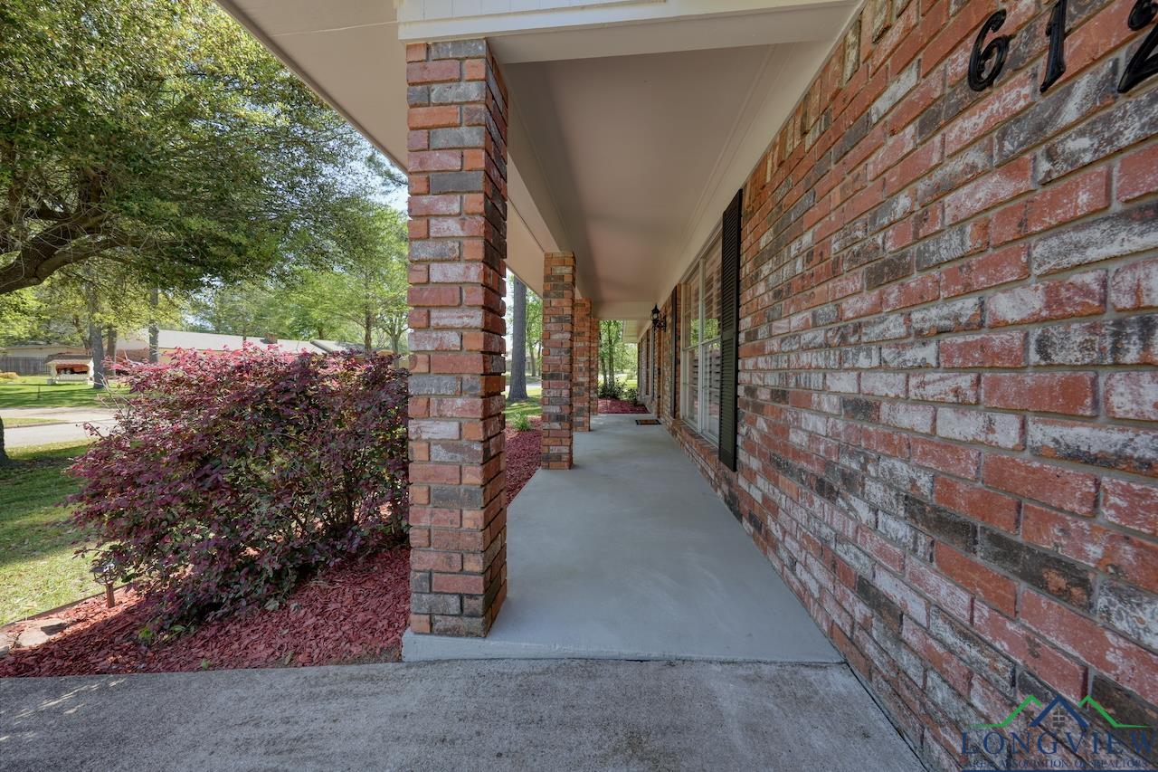 612 Rosemary St, Quitman, Texas image 6
