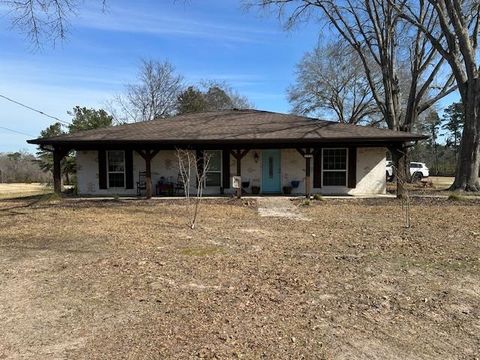 Homes For Sale - 425 Cr 105<br/> Panola County, Carthage, TX 75633