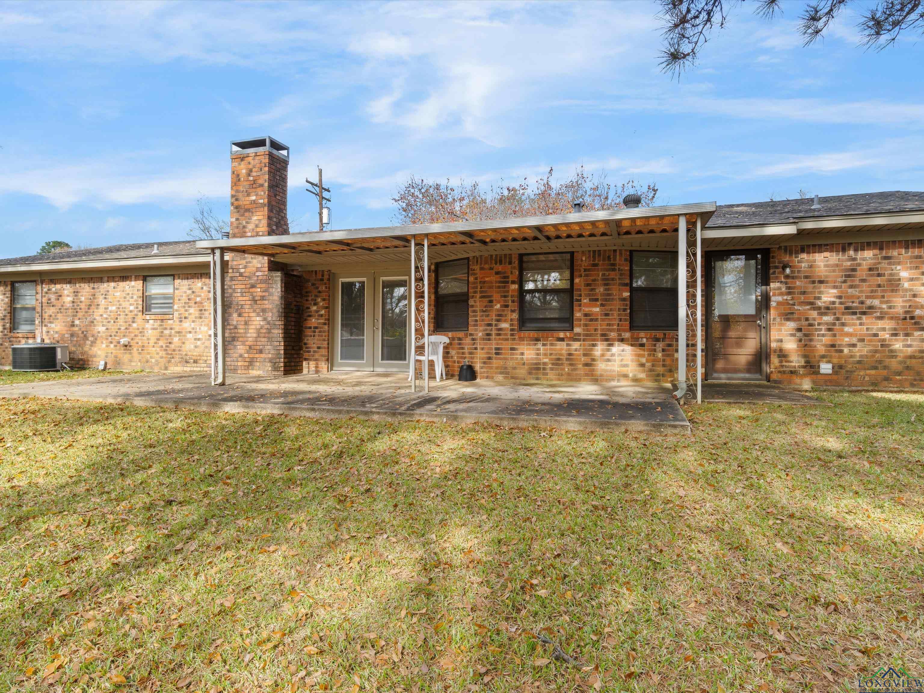 1102 Blueridge Pkwy, Longview, Texas image 30