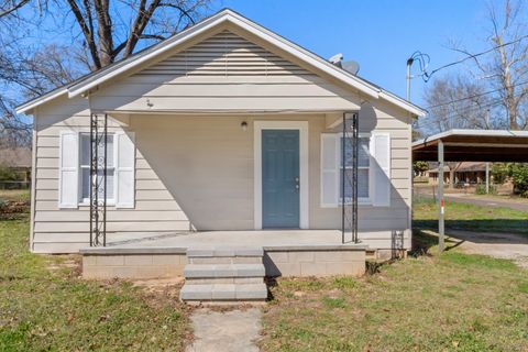 Homes For Sale - 2800 Bernice St<br/> Upshur County, Gladewater, TX 75647