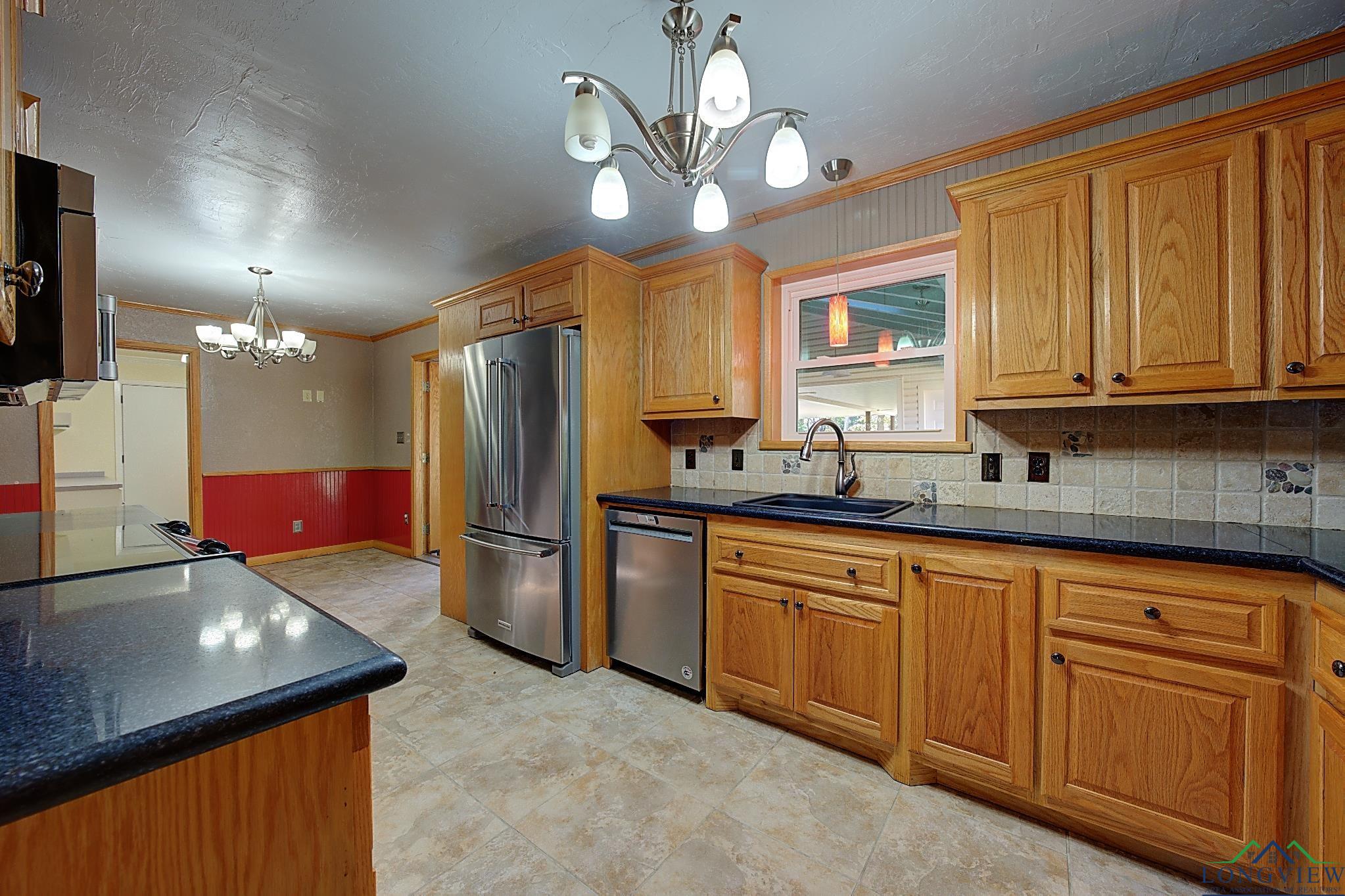 5703 Sleepy Hollow, Texarkana, Texas image 10