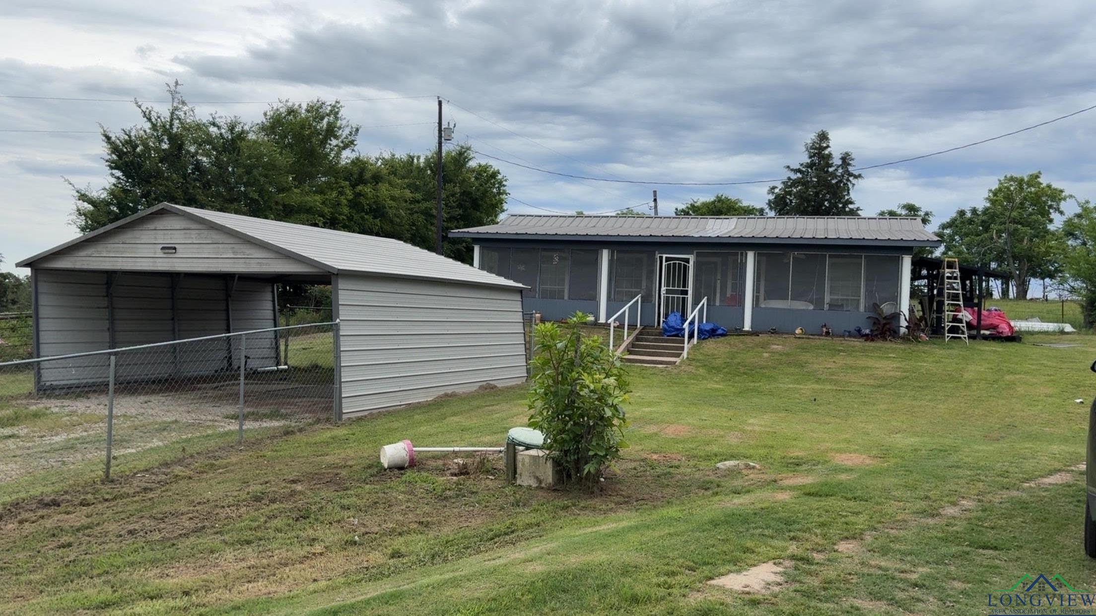 7869 Arrowwood Road, Gilmer, Texas image 15