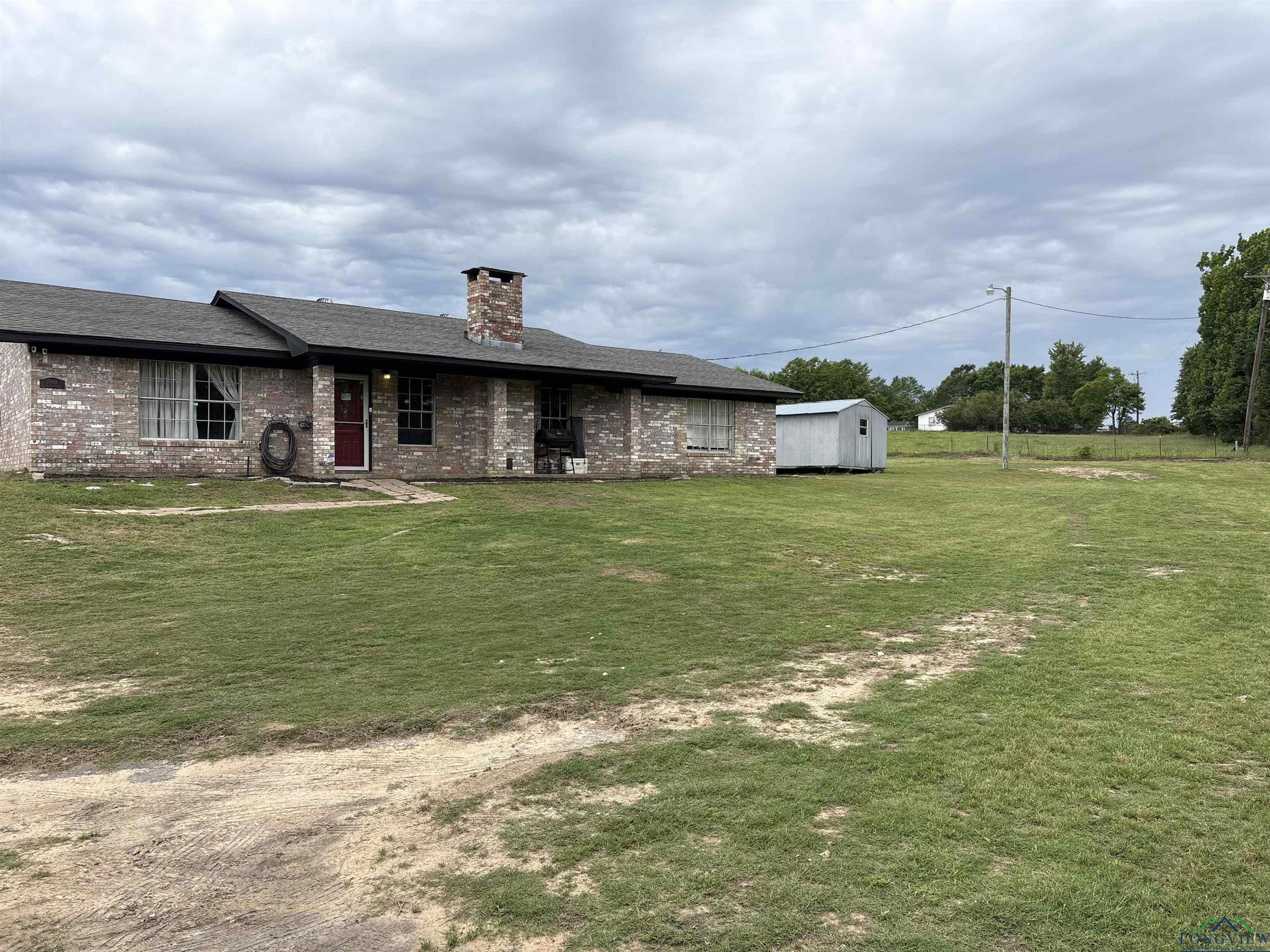 7869 Arrowwood Road, Gilmer, Texas image 1