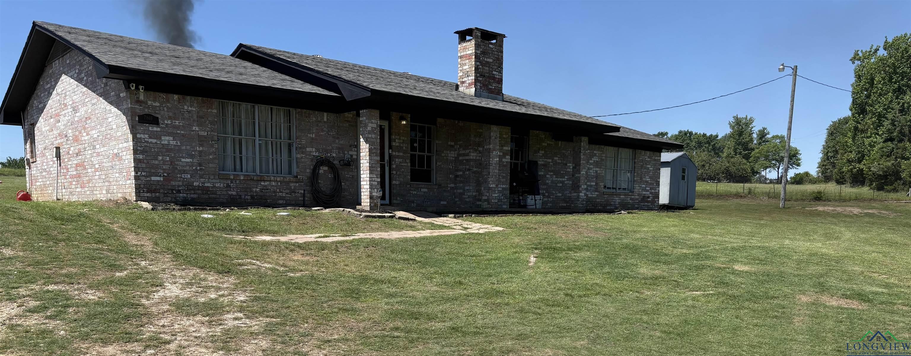 7869 Arrowwood Road, Gilmer, Texas image 4