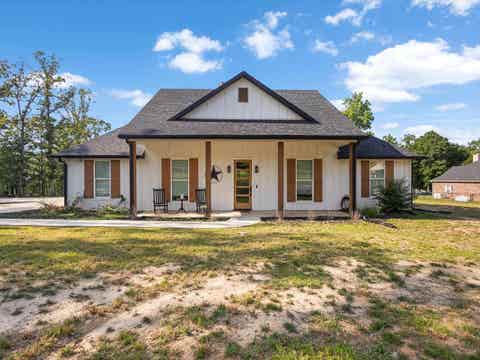 Homes For Sale - 1562 Willow Oak Rd<br/> Gladewater, TX 75647