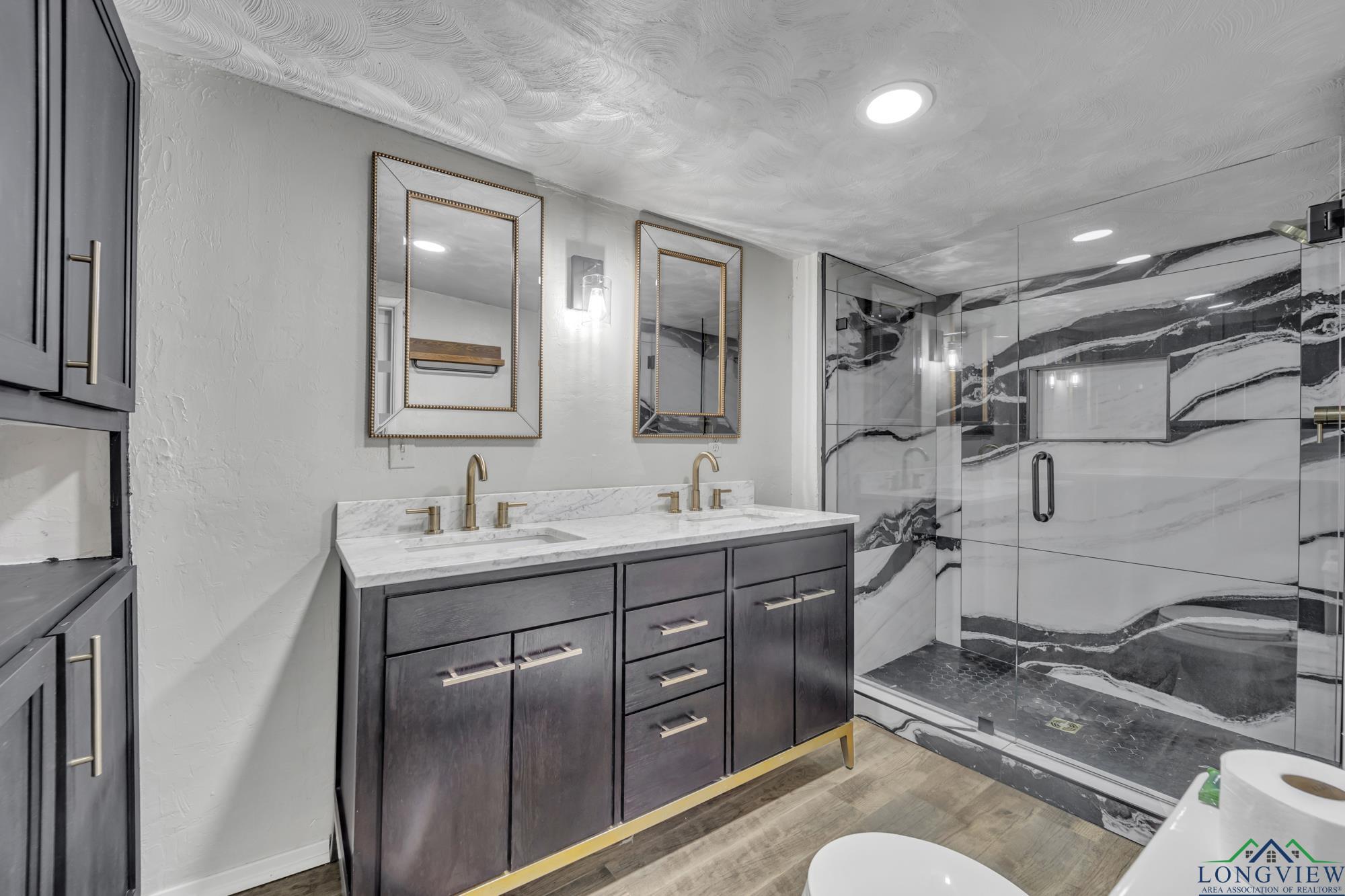 585 Naples Dr, Omaha, Texas image 19