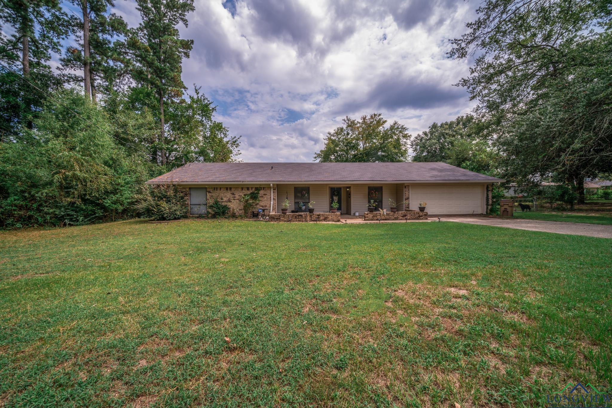 6 Lewis Dr, Longview, Texas image 1