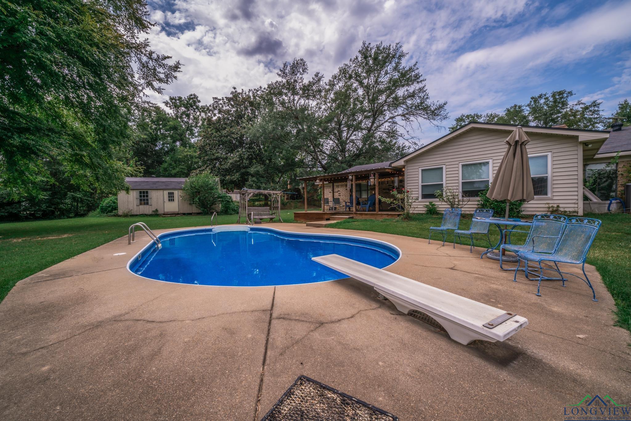 6 Lewis Dr, Longview, Texas image 3