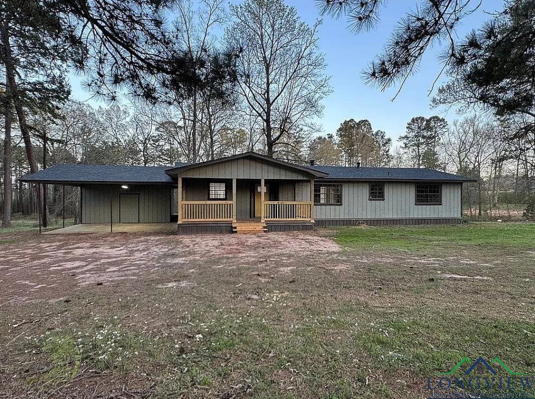 226 Woodlawn Estates Rd, Marshall, Texas image 1