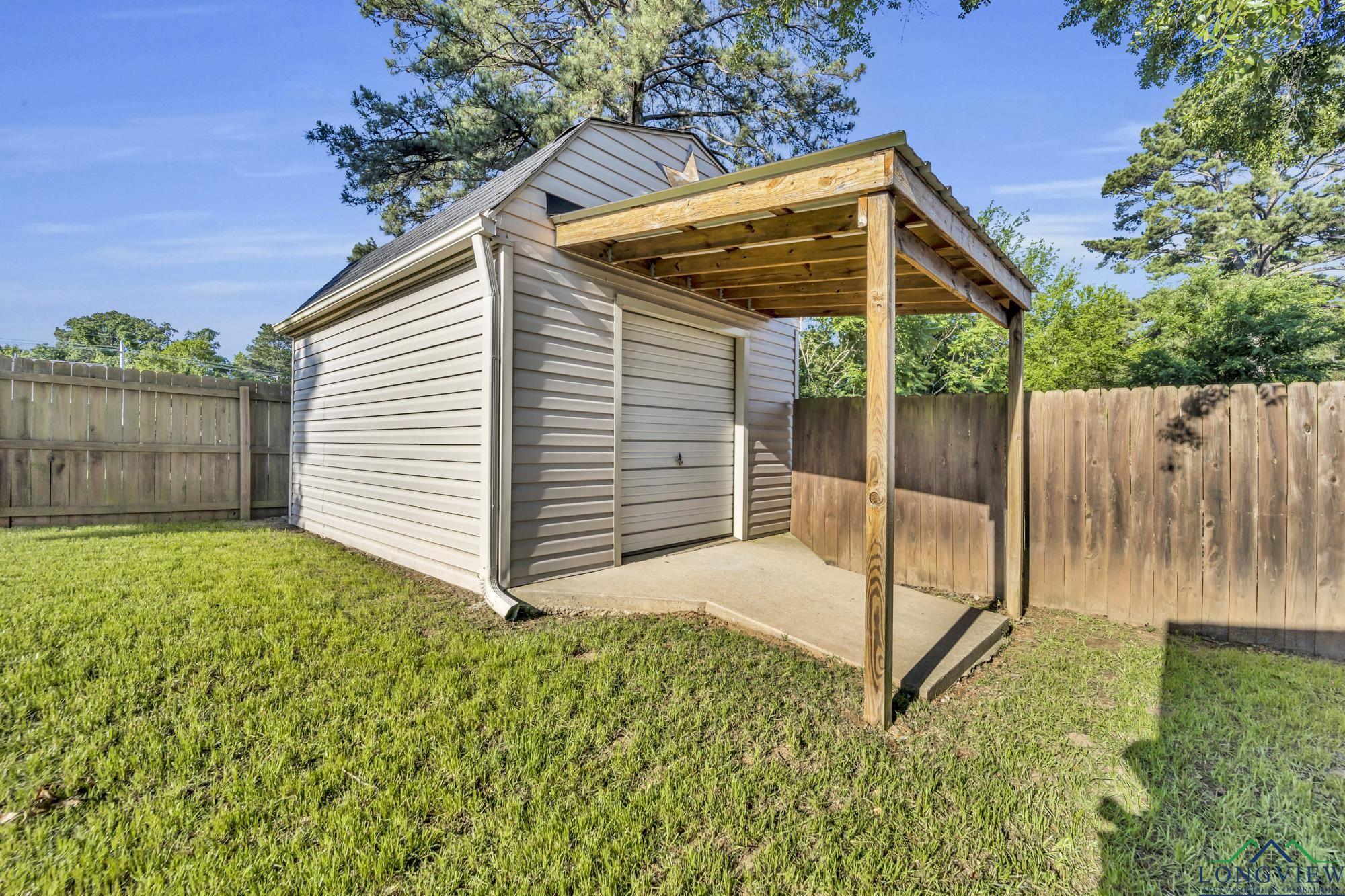 1708 Loring Ln, Longview, Texas image 22